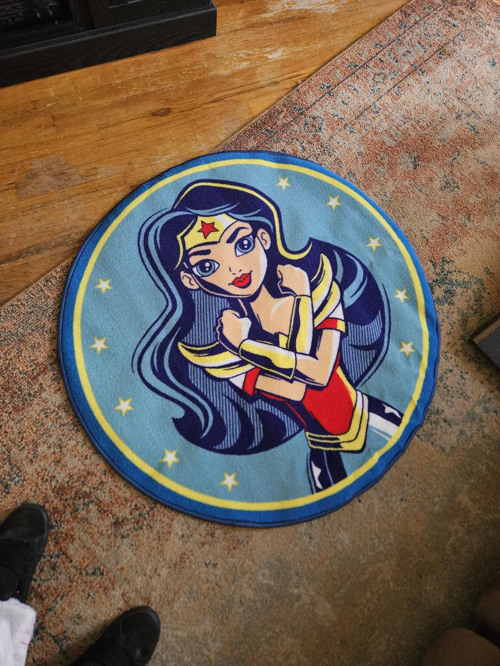 Wonder Woman Round Blue Kids Accent Rug